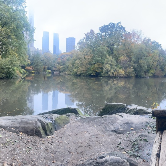 Meet your Posher, Mariana - Picture 1 of 1